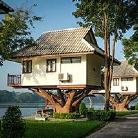 Bild: Der neuste Trend in der Hotelbranche sind Baumhäuser!