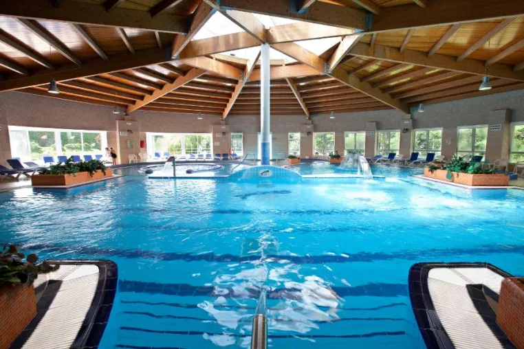 Thermalbad Termas de Cuntis: Gesundheit, Sport, Gastronomie und Kultur am Jakobsweg Bild: Thermalbad Termas de Cuntis: Gesundheit, Sport, Gastronomie und Kultur am Jakobsweg