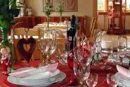 Bild: Glas und Kulinarik in Bayern