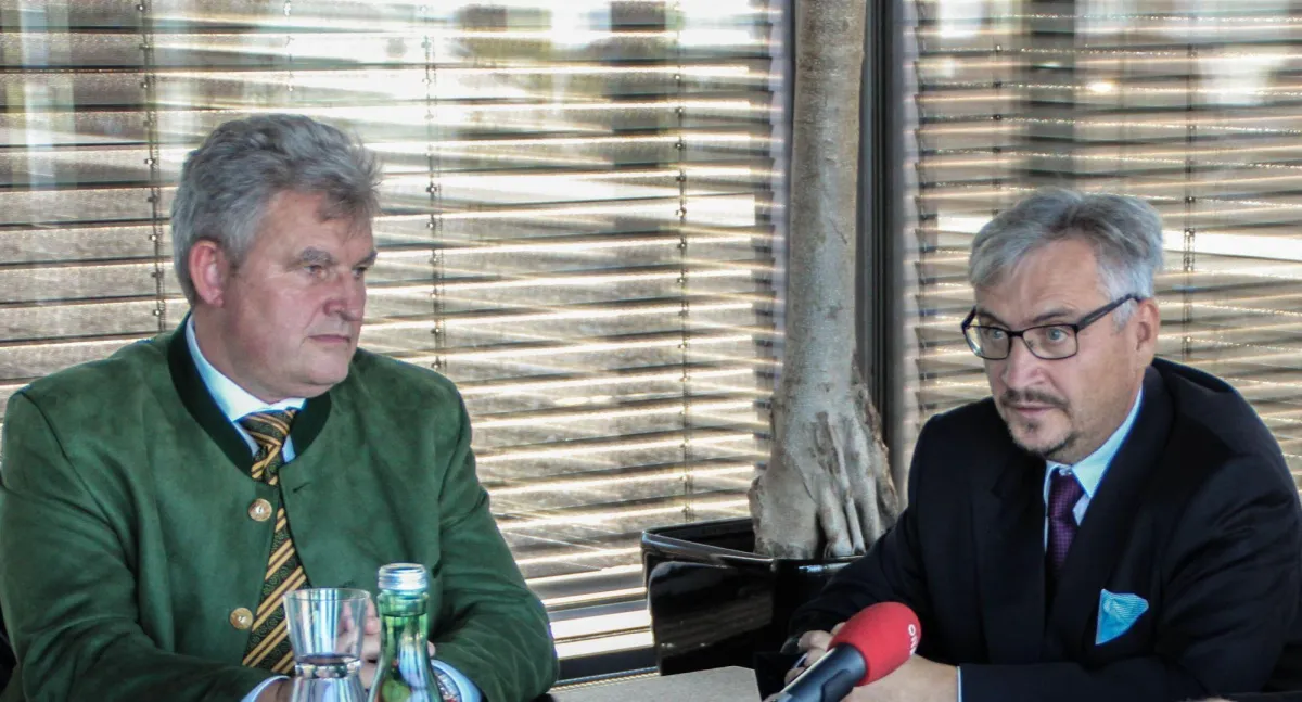 Unternehmer Hans Metzler (links) und Musikmanager Drazen Domjanic