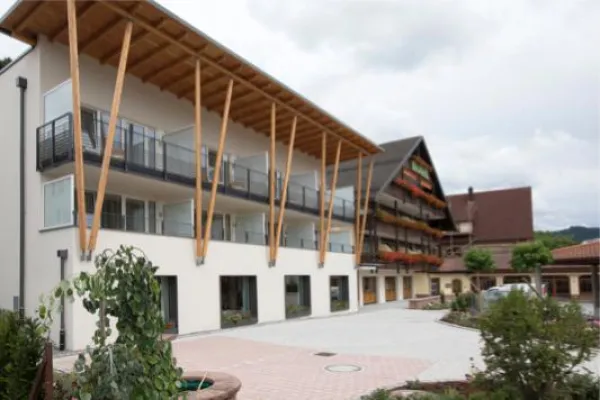 Bild: Ringhotel Sonnenhof – Teileröffnung des Hotel-Erweiterungsbaus