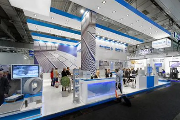 Am Puls der Digitalisierung SCHÄFER Lochbleche und EMW Stahl-Service-Center auf der EuroBLECH 2018 Bild: Am Puls der Digitalisierung SCHÄFER Lochbleche und EMW Stahl-Service-Center auf der EuroBLECH 2018