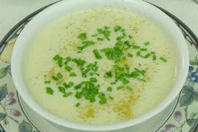MasterCuisine aktuell: Vichysoise im Suppentopf Bild: MasterCuisine aktuell: Vichysoise im Suppentopf