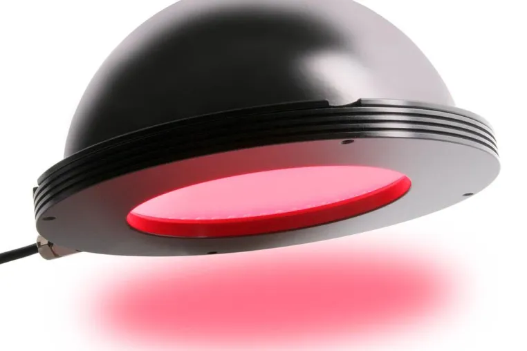 Bild: 180° LED Auflichtbeleuchtung von Falcon Lighting