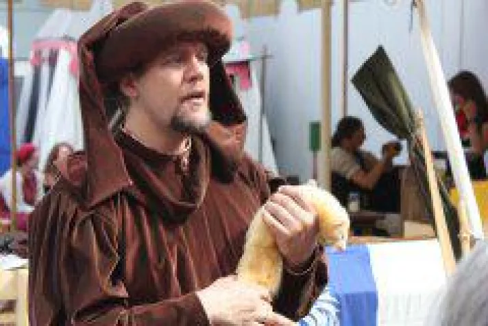 Bild: Zwischen Ritterlager und Gauklern