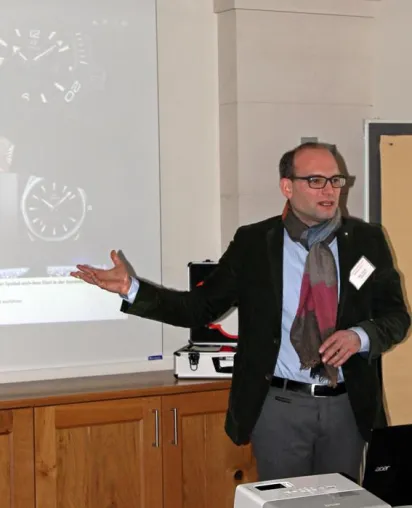 XELLER Training stellt Kairos-Analyse bei "Tag der Unternehmen" vor: Der richtige Zeitpunkt für Entscheidungen Bild: XELLER Training stellt Kairos-Analyse bei "Tag der Unternehmen" vor: Der richtige Zeitpunkt für Entscheidungen