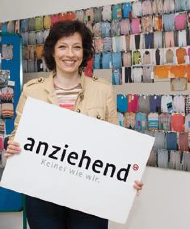 Beate Winklewsky, Wuppertaler Unternehmerin mit Sitz im W-tec, gründete das „Modemobil“ 2003 und wurde mit dem Wuppertaler Wirtschaftspreis in der Kategorie „Start-Up des Jahres“ ausgezeichnet. Existe