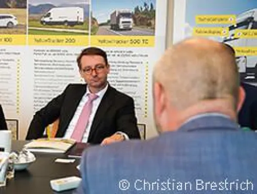 Besuch des Sächsischen Innenministers Wöller beim Telematikhersteller YellowFox in Kesselsdorf Bild: Besuch des Sächsischen Innenministers Wöller beim Telematikhersteller YellowFox in Kesselsdorf