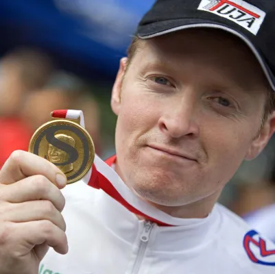 Bild: Motivationskick mit JOEY KELLY bei den 12. Alpine Business- & Wellnessdays im STOCK resort Zillertal / Tirol