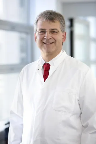 Bild: Prof. Dr. med. Jürgen Behr erster Lehrstuhlinhaber für klinische Pneumologie in Bayern