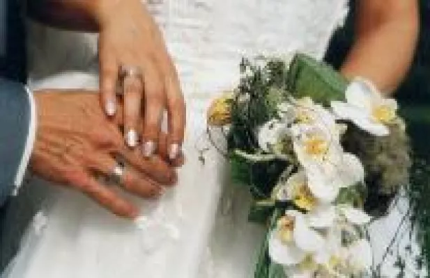 Bild: Liveübertragung zur Hochzeit: Niemand muss mehr fehlen