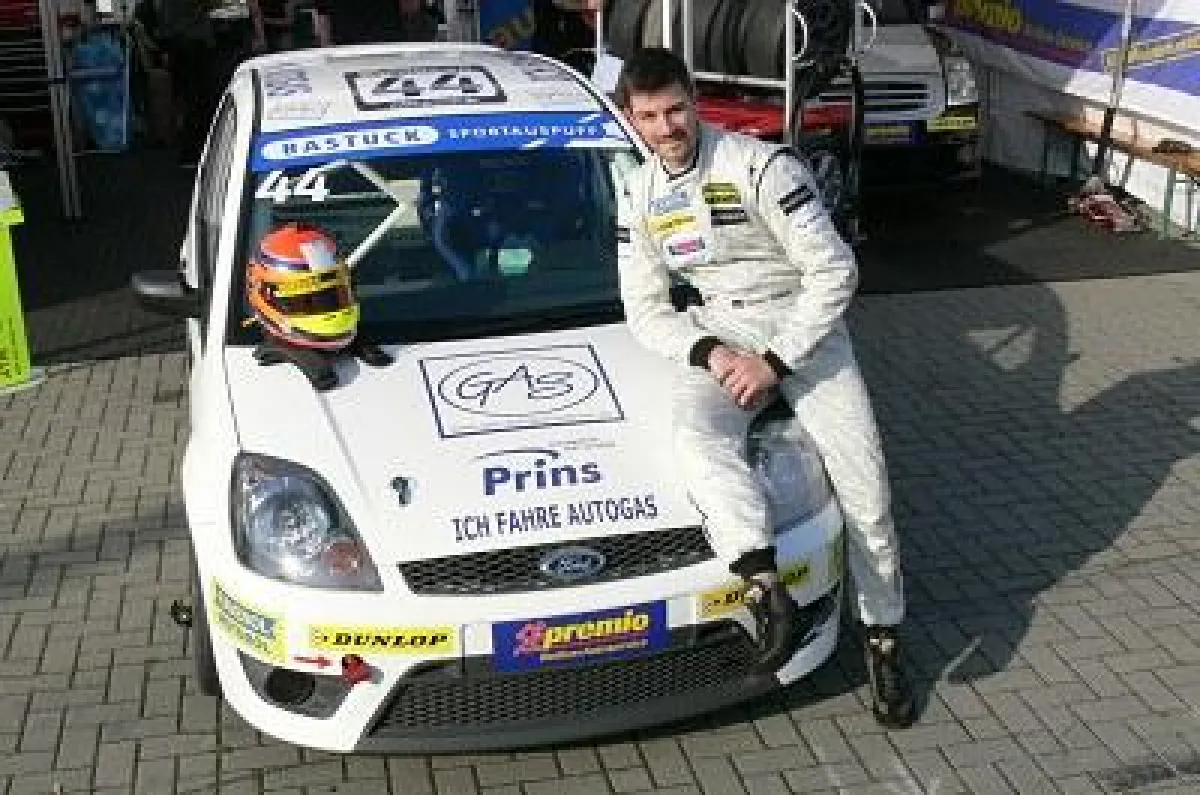 Autogas-Rennwagen Ford Fiesta ST GAS und 