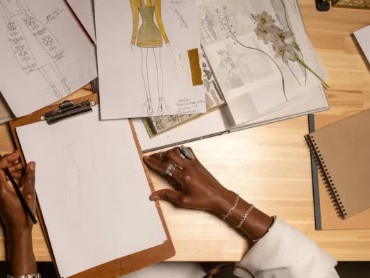 Bild: Das Fashion Design Institut beleuchtet: Die Rolle von Praktika und Industrieerfahrung in der Modeausbildung