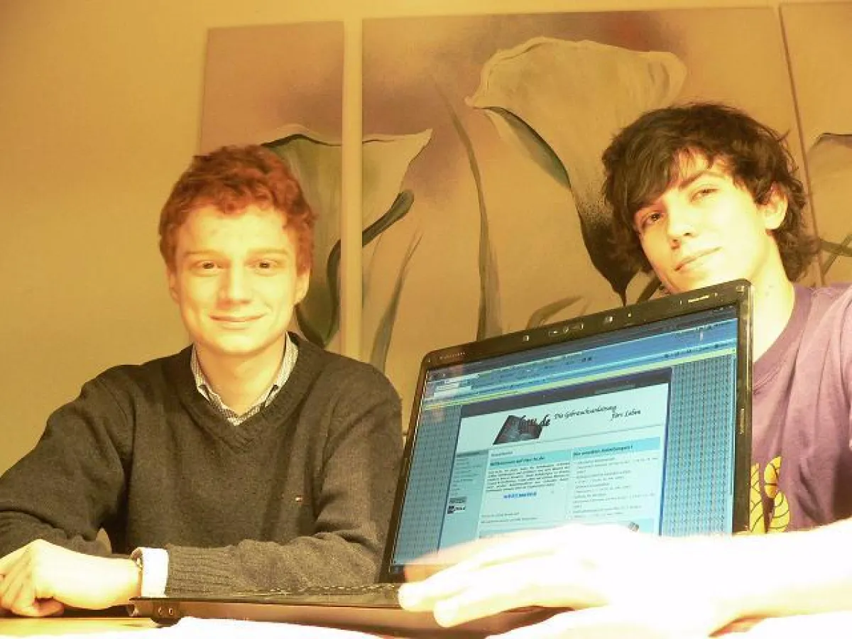 Die beiden Gründer Christoph Herrmann und Lukas Stockburger