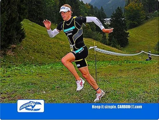 Bild: Carboo4U Sporternährung feiert Neuen Deutschen Meister Triathlon 2010 – Steffen Justus rockt