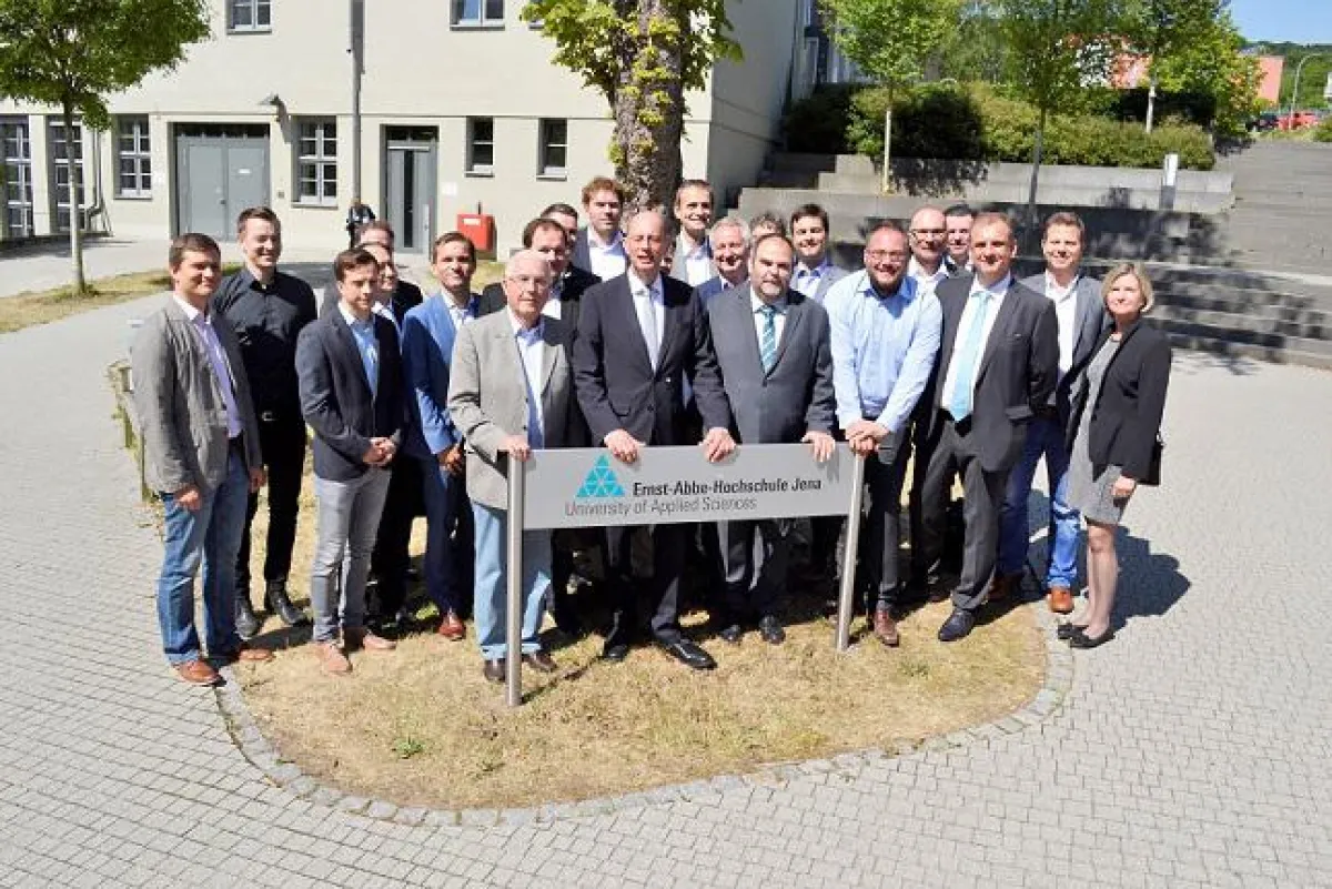 Die Stifter des Masterstudiengangs E-Commerce an der Ernst-Abbe-Hochschule Jena. Foto: Tino Zippel