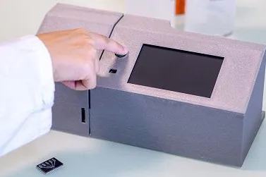 Bild: Schnell, intuitiv, kompakt: der neue Blut-Schnelltest von MagIA Diagnostics