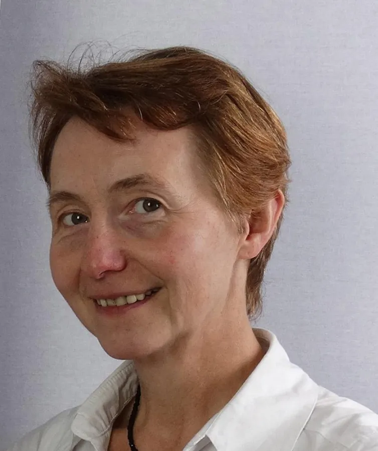 Mai-Vorlesung der GenerationenHochschule mit der geprüften Pharmareferentin Katrin Franke.