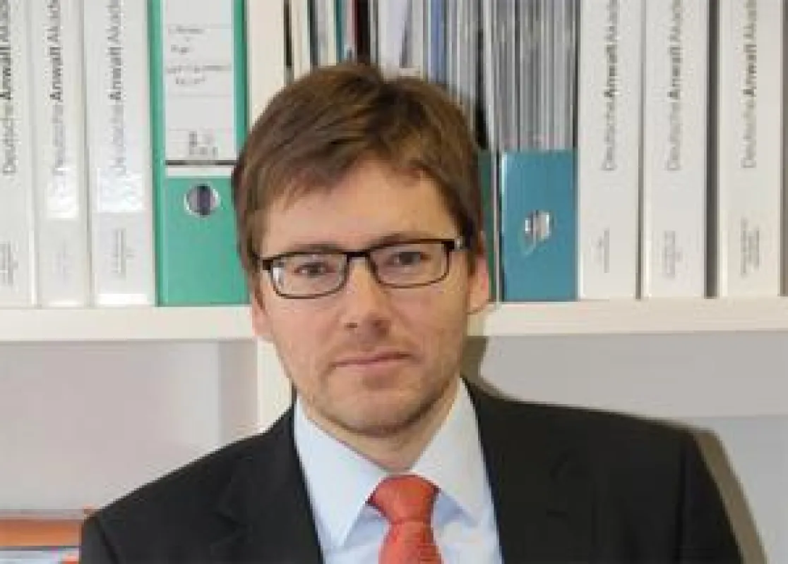 Dr. Jürgen Klass, Fachanwalt für Bank- und Kapitalmarktrecht.