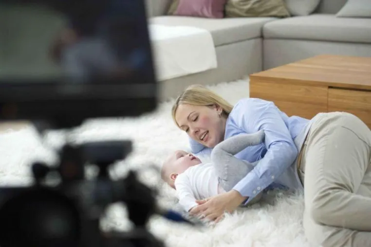 Die eigenen Kunden sind die besten Fürsprecher: windeln.de mit neuen TV-Spots Bild: Die eigenen Kunden sind die besten Fürsprecher: windeln.de mit neuen TV-Spots