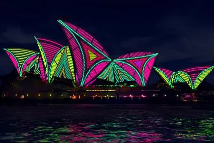 Vivid Sydney 2013 – Deutsche Künstler glänzen beim größten Kreativfestival der Südhalbkugel Bild: Vivid Sydney 2013 – Deutsche Künstler glänzen beim größten Kreativfestival der Südhalbkugel