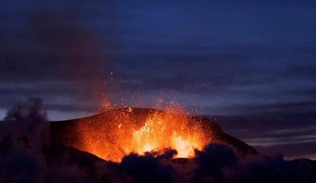 Bild: Vulkanisches CO2 als Ursache globaler Erwärmung vor 56 Millionen Jahren?