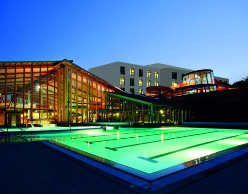 Bild: Das WONNEMAR Resort-Hotel bietet Erlebnis- und Wellnessurlaub für die ganze Familie