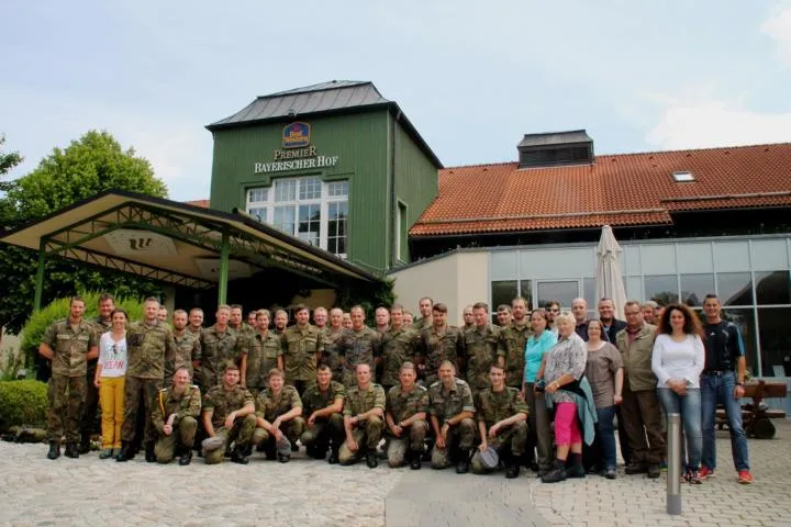 Die Gebirgsjägerbrigade 23 „Bayern“ verabschiedet sich nach 60 Seminaren Bild: Die Gebirgsjägerbrigade 23 „Bayern“ verabschiedet sich nach 60 Seminaren