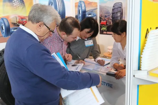 Bild: Internationale Messen für die Automobilindustrie in Polen starten mit großem Erfolg