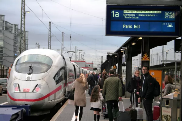 Bild: Seit 15 Jahren „mal schnell“ nach Paris