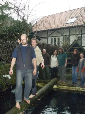 Bild: Pilotprogramm der Natur- und Wildnisschule entlässt nach 4-jähriger Ausbildung erfolgreich ihre Teilnehmer