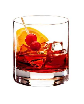 Bild: 'Ein Schweizer mischt mit beim Liebeslikör' - Pussanga verleiht der besten Bar der Schweiz den Mixology Award