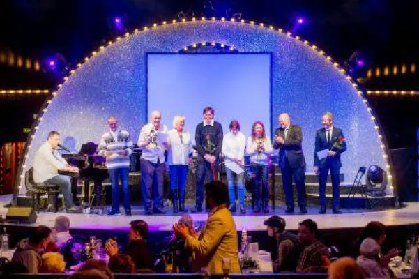 Bild: 20 Jahre Albert Schweitzer Stiftung – Wohnen & Betreuen - Große Jubiläumsfeier im Tipi am Kanzleramt