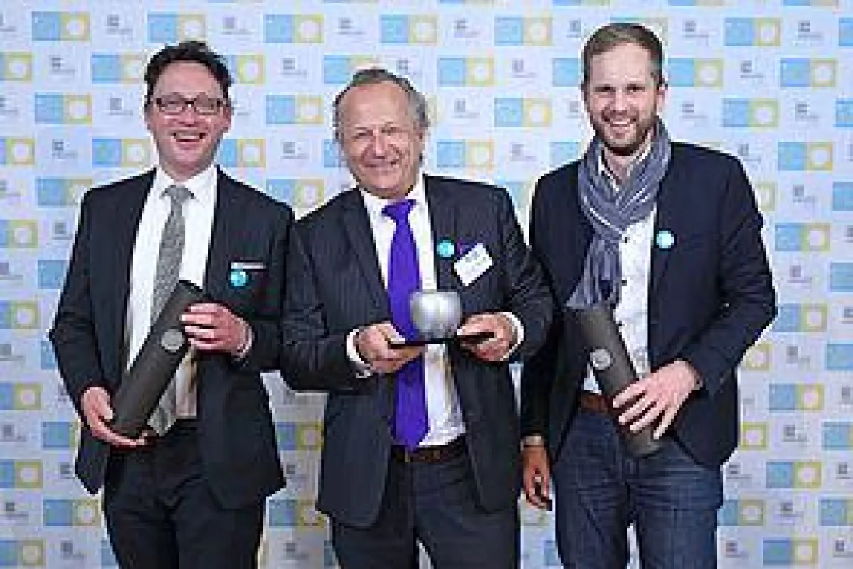 Martin Woermann/Brillux, Thorsten Kalmutzke und Thomas Lenders/Geschäftsführer passepartout