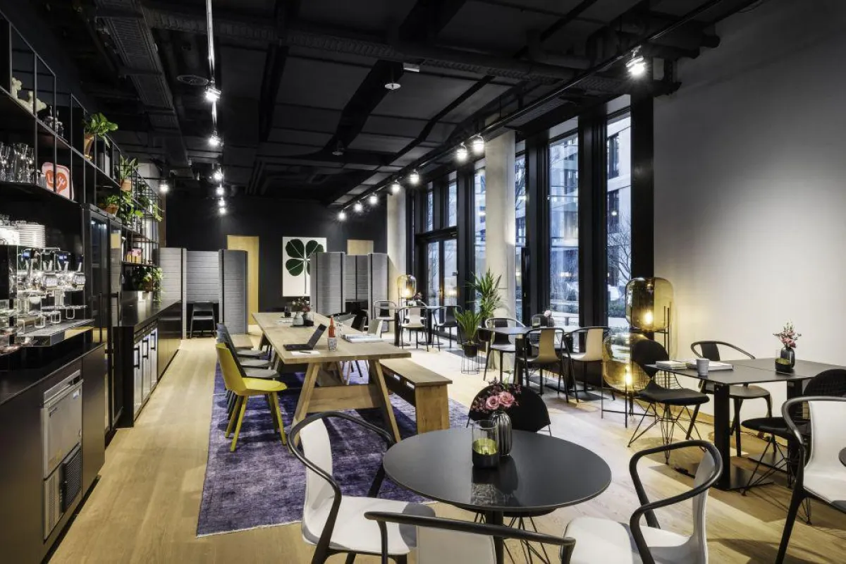 Design Offices München Nove, Coworking Lobby