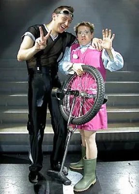 Bild: Große Varieté-Gala mit Hypnoseshow zur Eröffnung des Wilhelmstraßenfestes