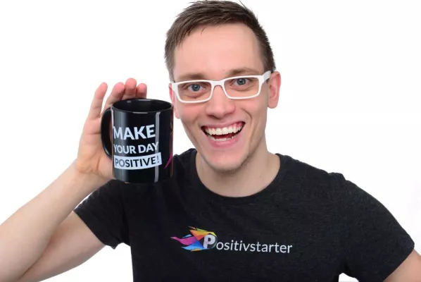 YouTuber streamt seine Morgenroutine ins Netz - Tausende machen mit Bild: YouTuber streamt seine Morgenroutine ins Netz - Tausende machen mit