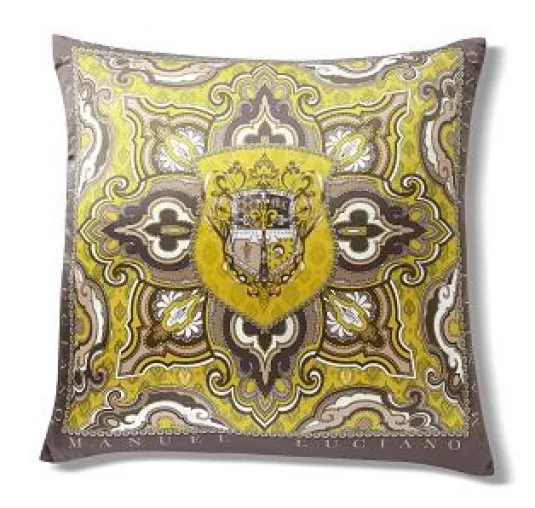 LUXUS-DESIGNER MANUEL LUCIANO LAUNCHT ERSTE HOME COLLECTION Bild: LUXUS-DESIGNER MANUEL LUCIANO LAUNCHT ERSTE HOME COLLECTION