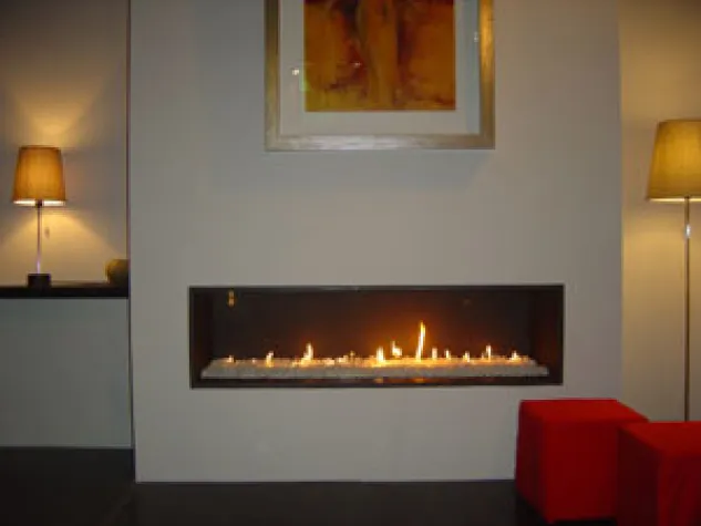 Bild: Galavorstellung – Edelkamin auf Erdgasbasis