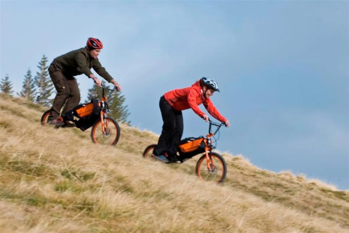 Trendprodukt 2010 - Der Downhill-Roller Bergmönch ab sofort unter www.alpintech.at erhältlich.