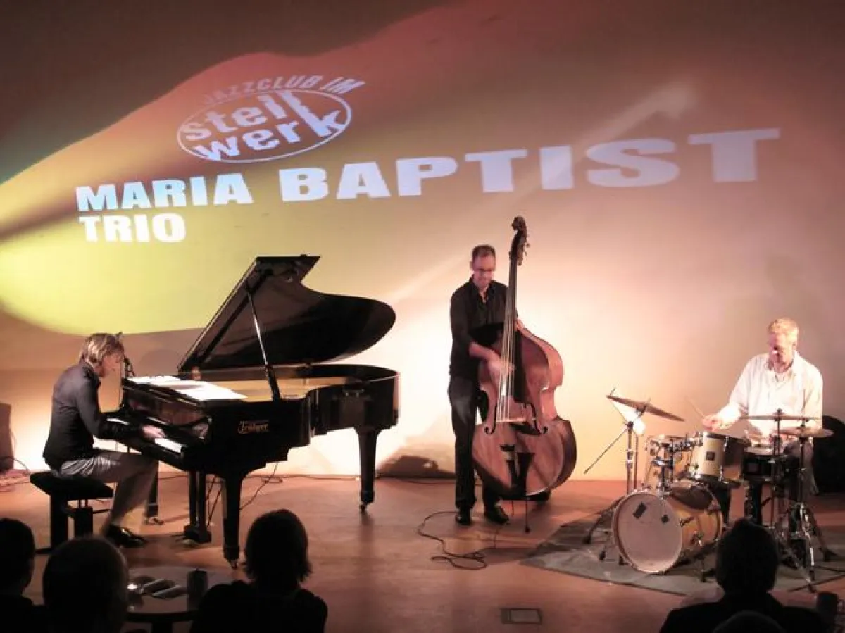 Photo by MBM - Maria Baptist Music
