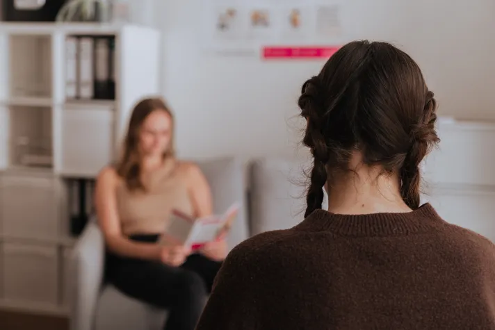 Kinderrechtsorganisationen schlagen Alarm Bild: Kinderrechtsorganisationen schlagen Alarm