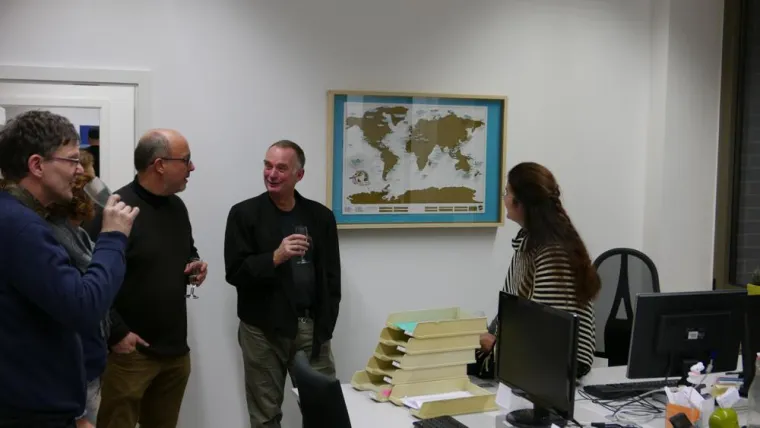 Bild: Vernissage im Essener Übersetzungsunternehmen