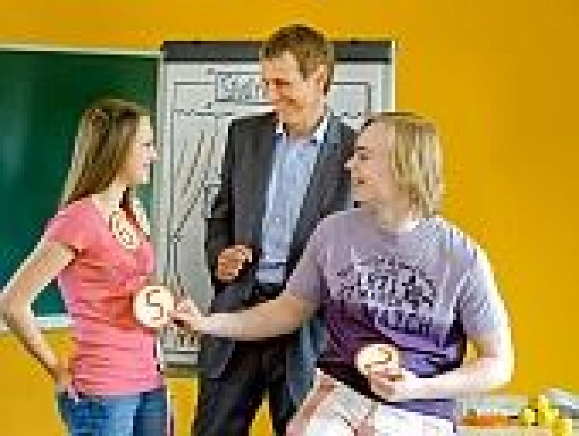 Die Körperrouten-Methode hilft, Vokabeln, Formeln und sonstige Daten fest im Gedächtnis zu verankern.