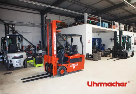 Bild: Die Uhrmacher Industriefahrzeuge-Werkstatt