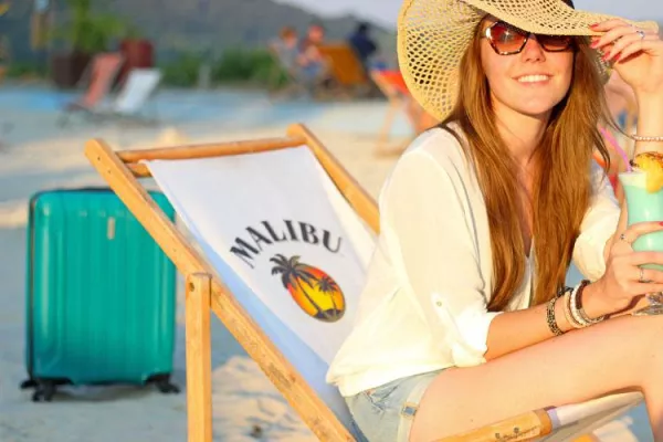 Koffer-Tester: Der perfekte Ferienjob um die Urlaubskasse aufzubessern Bild: Koffer-Tester: Der perfekte Ferienjob um die Urlaubskasse aufzubessern