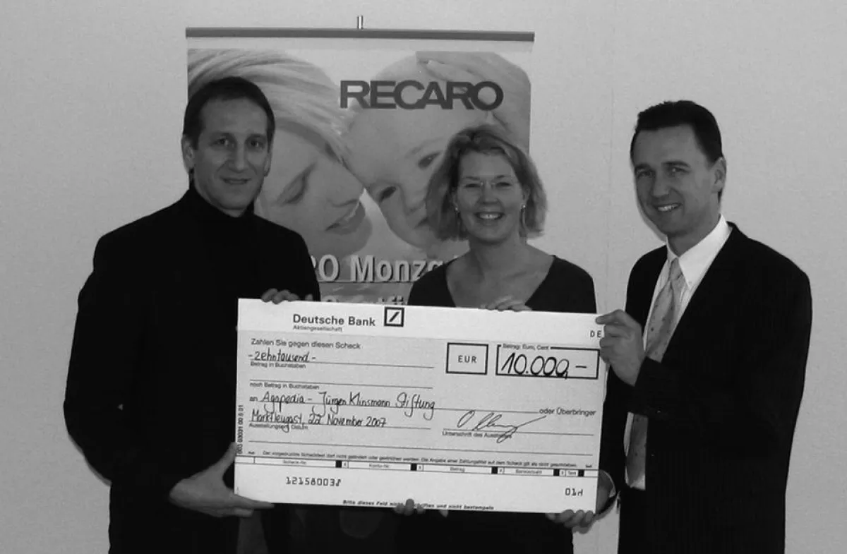 Von links nach rechts: Stefan Barth (Agapedia), Bianca Langheinrich, Oliver Mecky (RECARO)