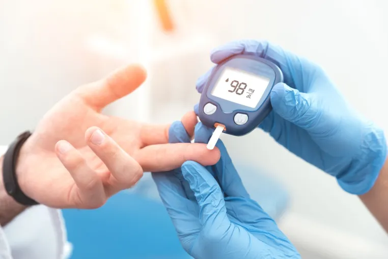 Bild: Herzensangelegenheit Dr. Lull: Diabetiker-Sprechstunde
