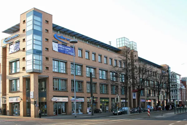 Magdeburg: Firma der Versicherungsbranche mietet über AENGEVELT & weiteren Partner rd. 3.200 m² Bürofläche Bild: Magdeburg: Firma der Versicherungsbranche mietet über AENGEVELT & weiteren Partner rd. 3.200 m² Bürofläche