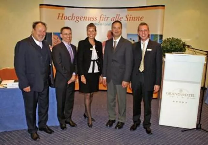 „Sehr gut“ für das Grand Hotel Binz auf Rügen Bild: „Sehr gut“ für das Grand Hotel Binz auf Rügen